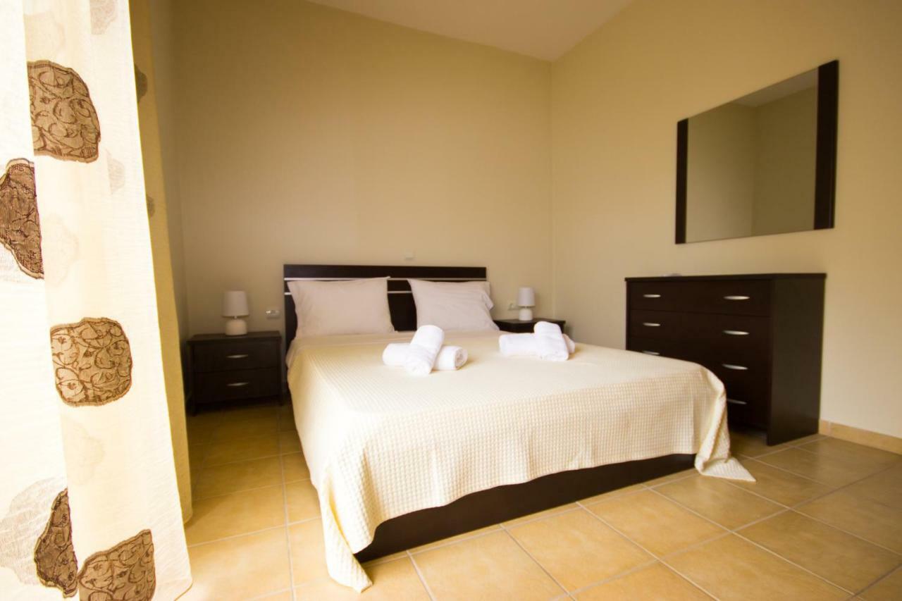 Angel Luxury Apartments Keramoti  Extérieur photo