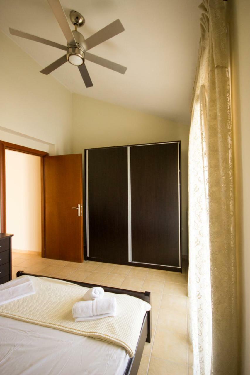 Angel Luxury Apartments Keramoti  Extérieur photo