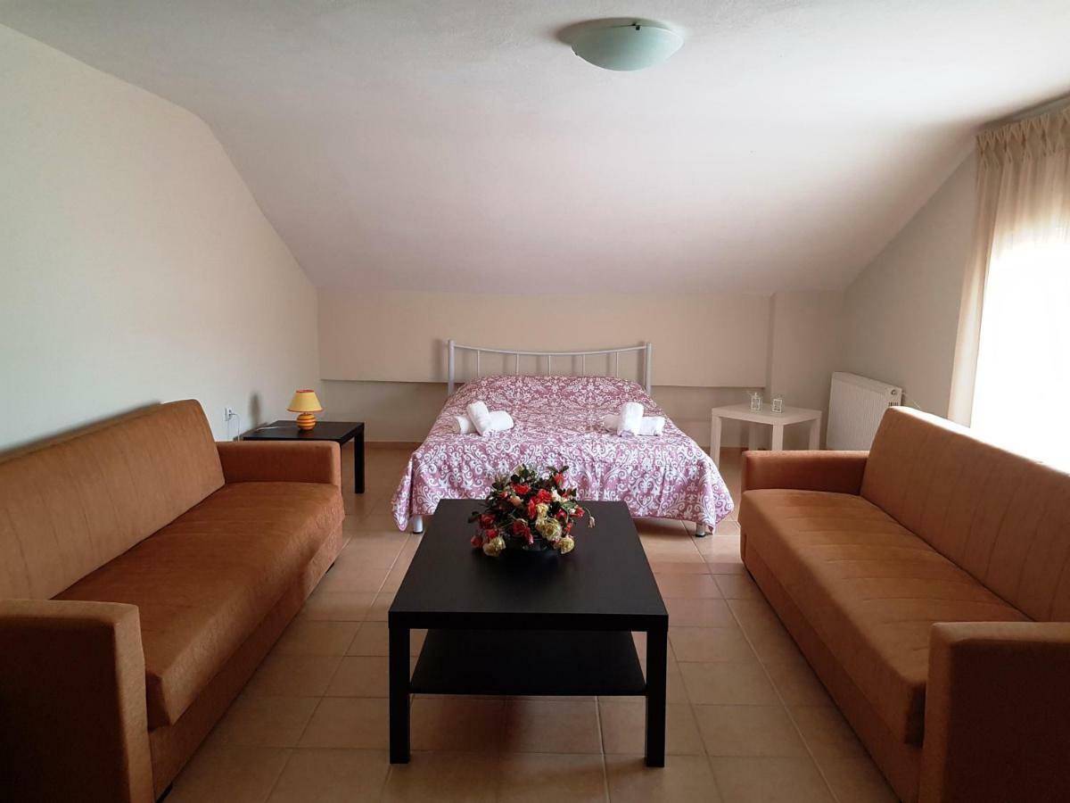 Angel Luxury Apartments Keramoti  Extérieur photo